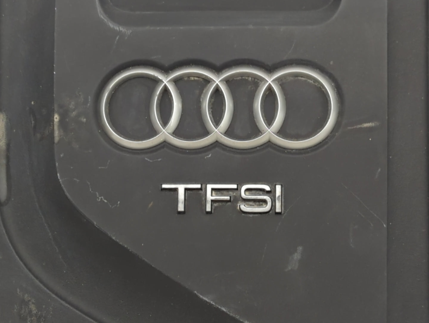 2015 Audi A4 Engine Cover - Oemusedautoparts1.com