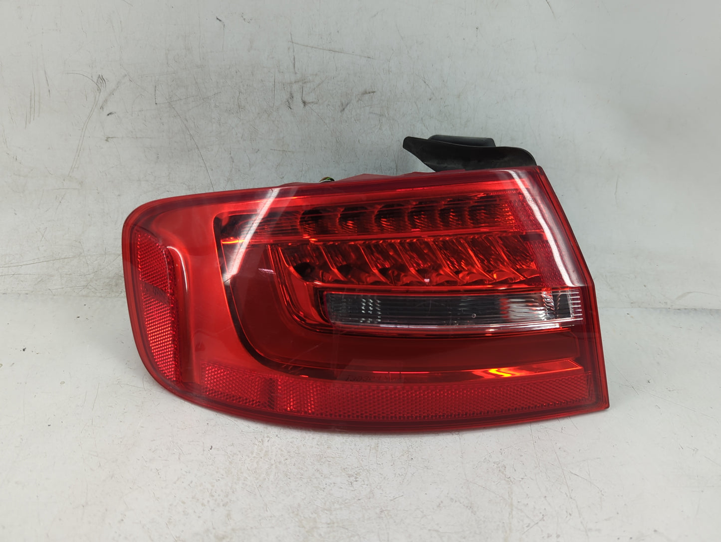 2013-2016 Audi A4 Tail Light Assembly Driver Left OEM P/N:8K5945095AD Fits Fits 2013 2014 2015 2016 OEM Used Auto Parts - Oe