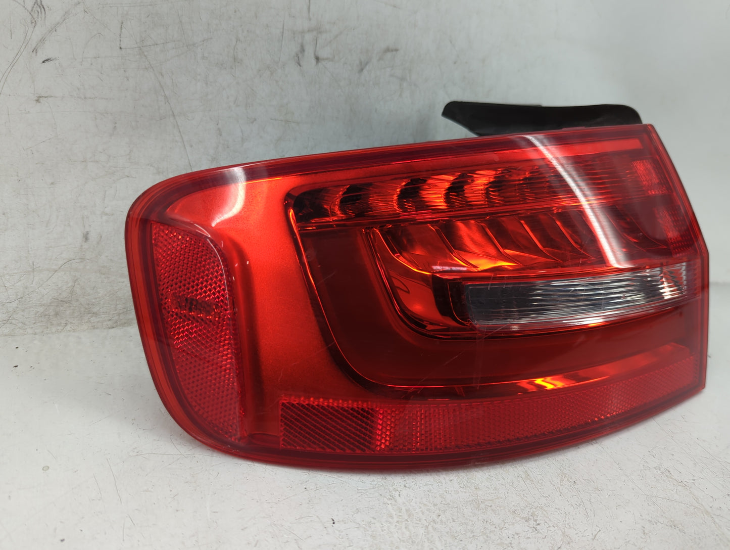 2013-2016 Audi A4 Tail Light Assembly Driver Left OEM P/N:8K5945095AD Fits Fits 2013 2014 2015 2016 OEM Used Auto Parts - Oe
