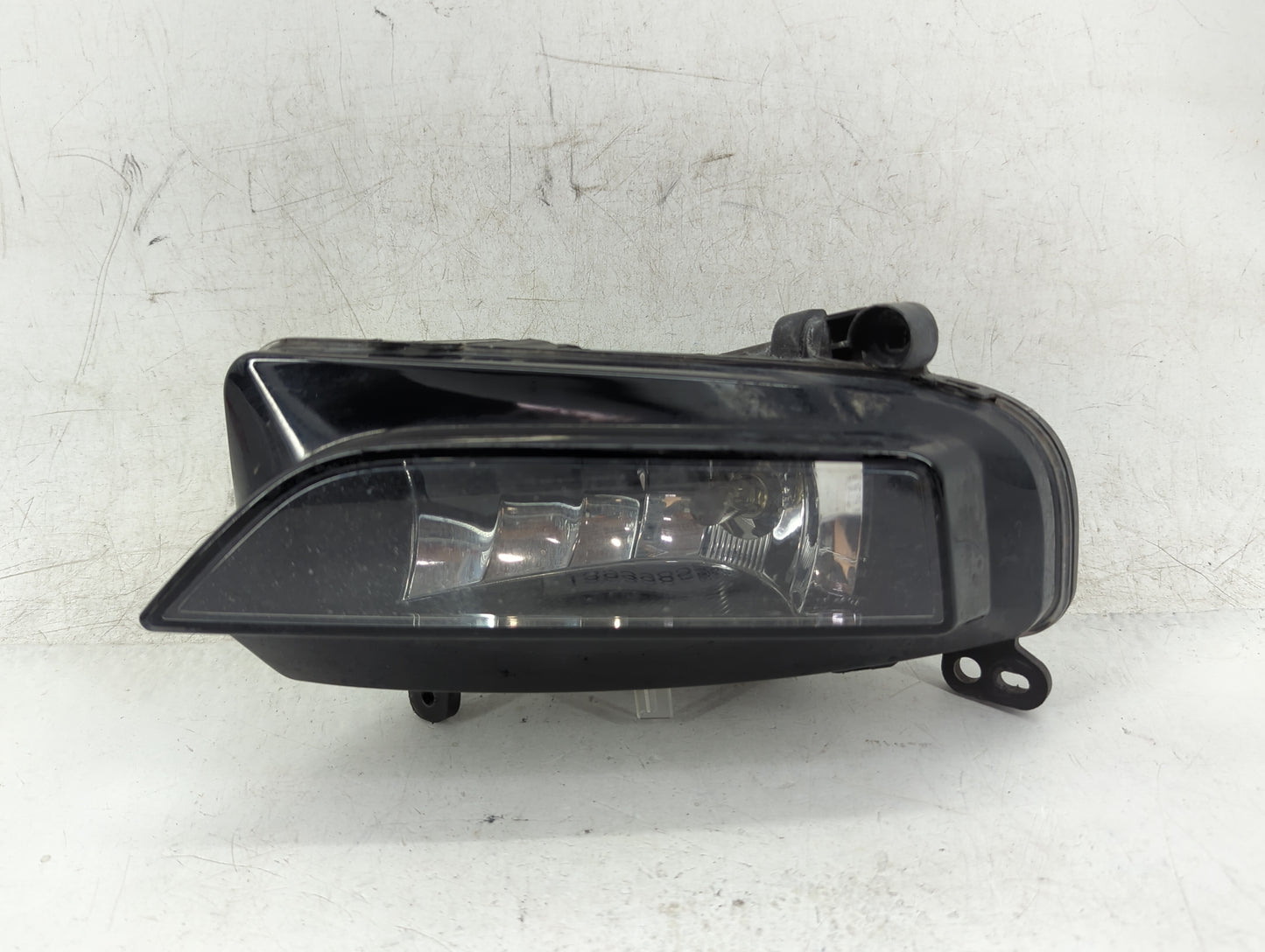 2013-2016 Audi A4 Driver Left Oem Front Light Lamp - Oemusedautoparts1.com