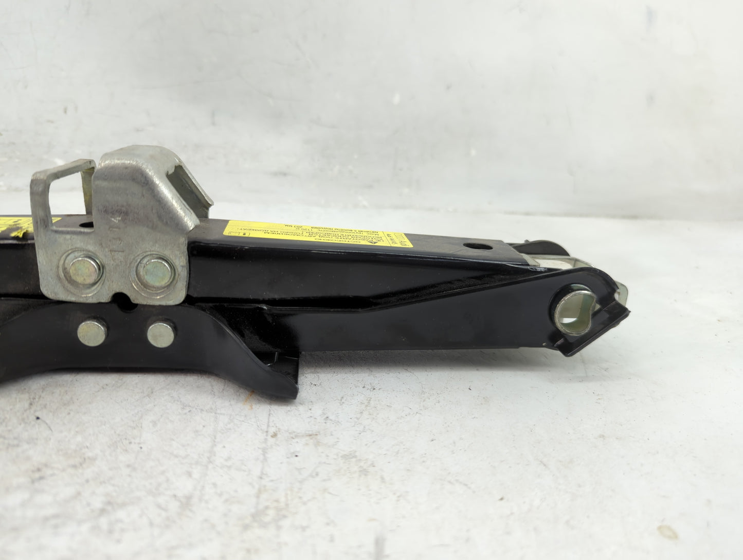 2015 Audi A4 Spare Scissor Car Jack - Oemusedautoparts1.com