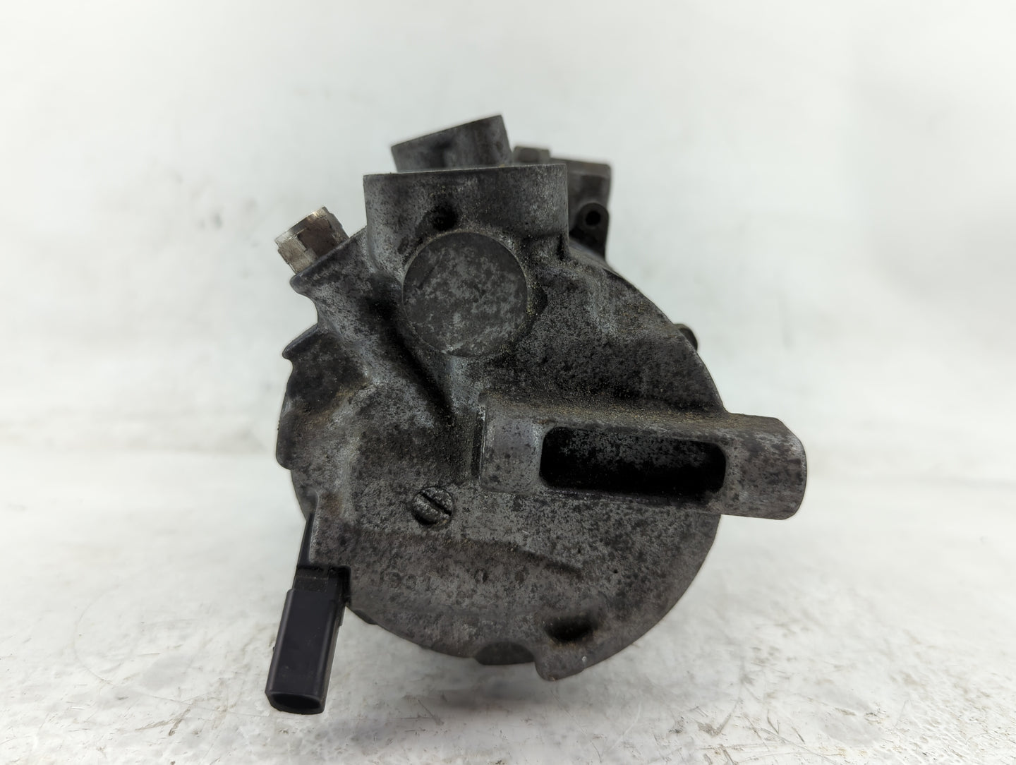 2017-2020 Audi A4 Air Conditioning A/c Ac Compressor Oem - Oemusedautoparts1.com