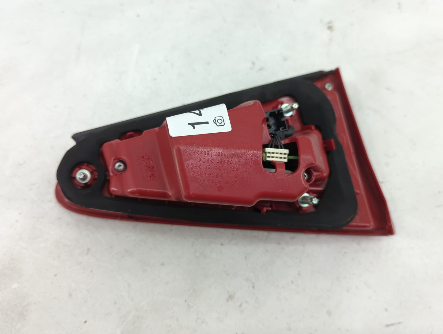 2013-2016 Audi A4 Tail Light Assembly Passenger Right OEM P/N:01091704 Fits Fits 2013 2014 2015 2016 OEM Used Auto Parts - O