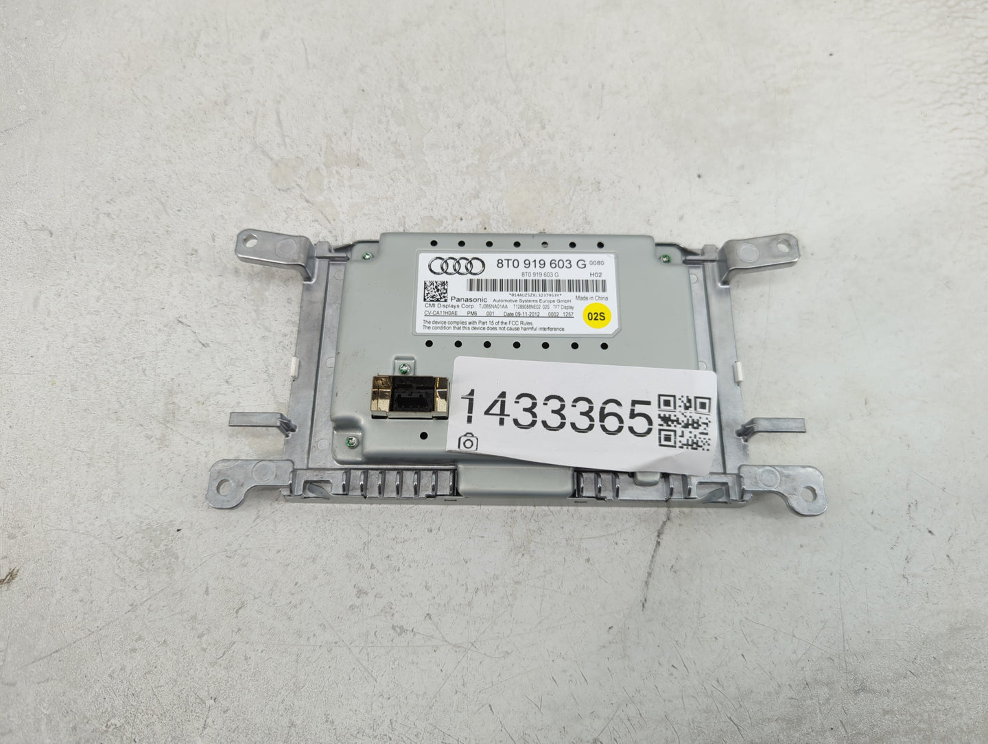 2009-2016 Audi A4 Information Display Screen - Oemusedautoparts1.com