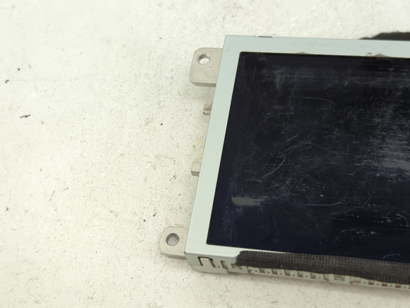 2009-2016 Audi A4 Information Display Screen - Oemusedautoparts1.com