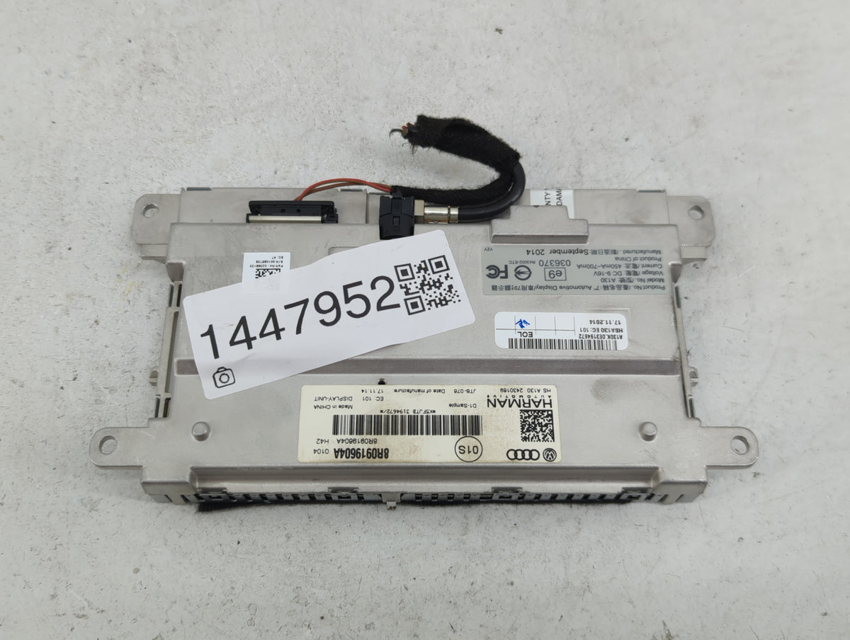 2009-2016 Audi A4 Information Radio Display Screen 1447952 - Oemusedautoparts1.com