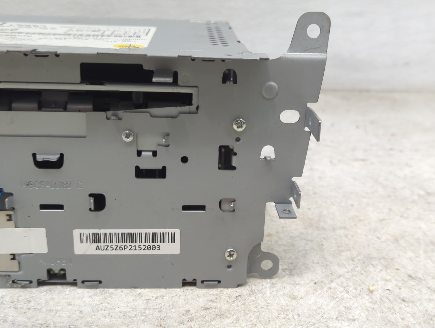 2013-2016 Audi A4 Radio AM FM Cd Player Receiver Replacement P/N:8R1035186Q CQ-JA14E2AE Fits Fits 2013 2014 2015 2016 OEM Us