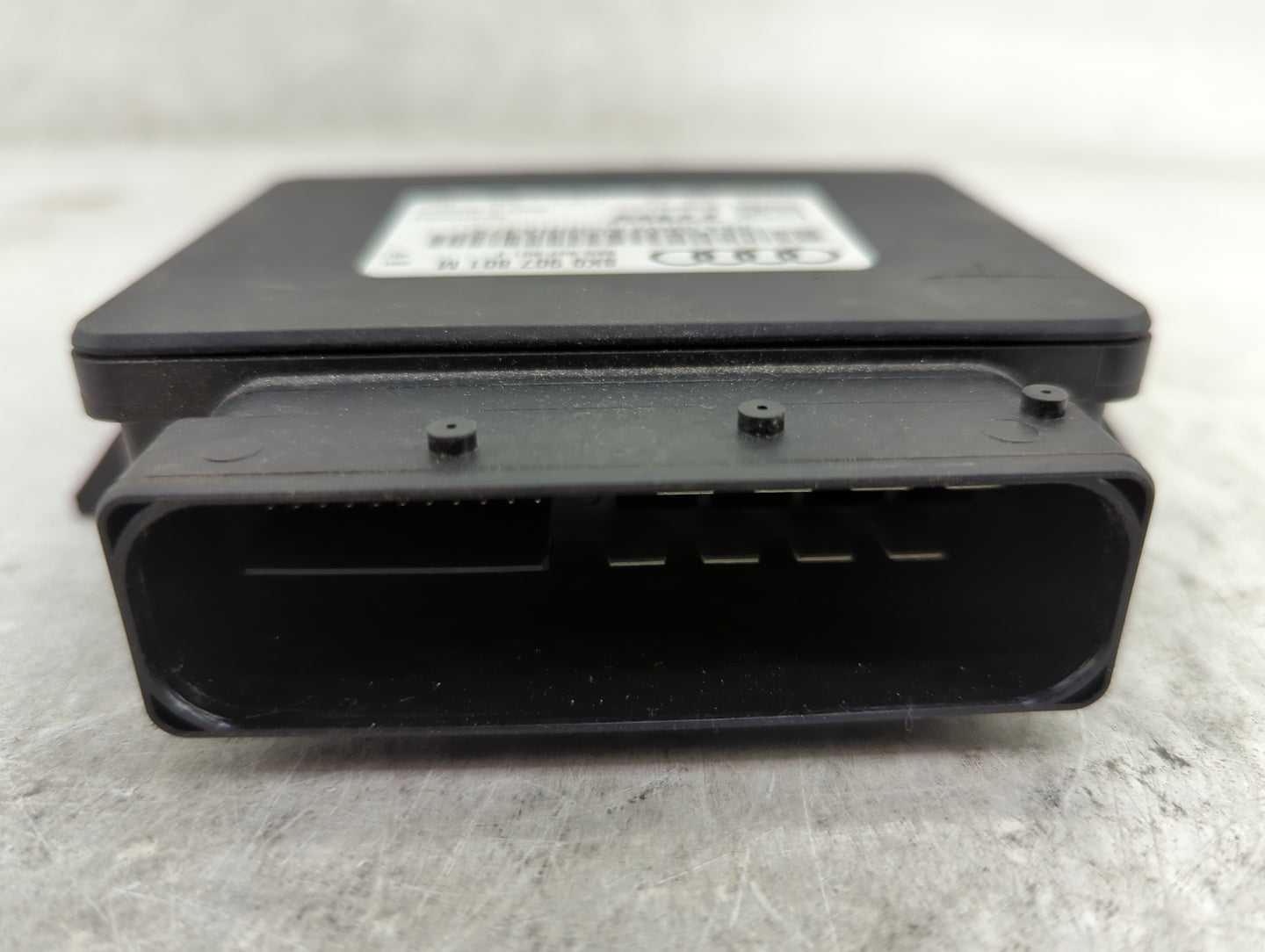 2009-2016 Audi A4 Parking Brake Control Module - Oemusedautoparts1.com