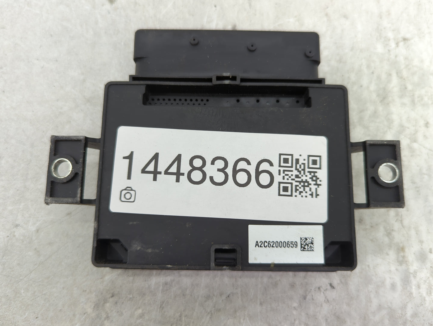 2009-2016 Audi A4 Parking Brake Control Module - Oemusedautoparts1.com
