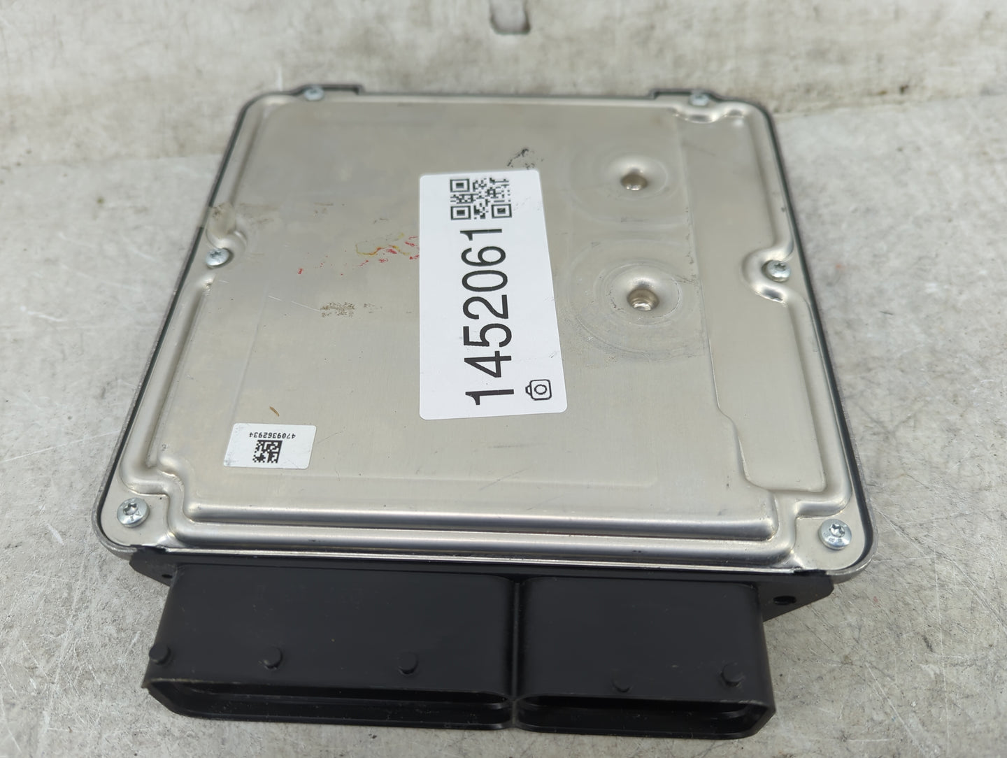 2014-2015 Audi A4 PCM Engine Control Computer ECU ECM PCU OEM P/N:8K5907115M 0261S09829, 8K2907115L Fits Fits 2014 2015 OEM 