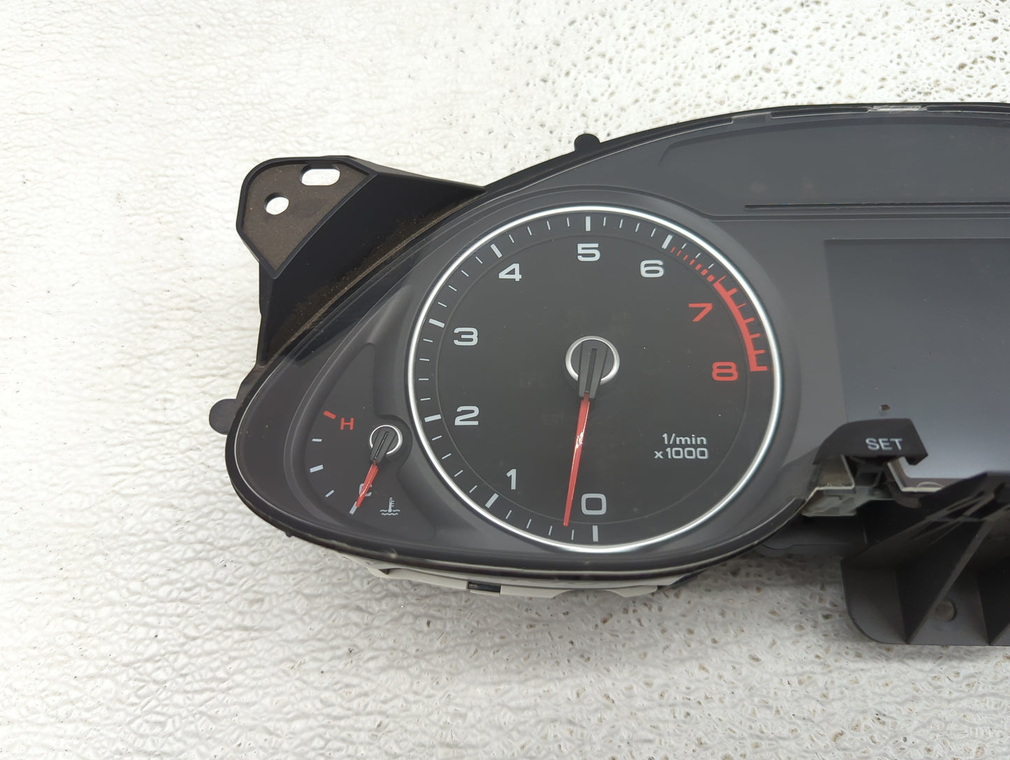 2013-2016 Audi A4 Instrument Cluster Speedometer Gauges P/N:8K0920951E 503002560432 Miles:68K Fits Fits 2013 2014 2015 2016 