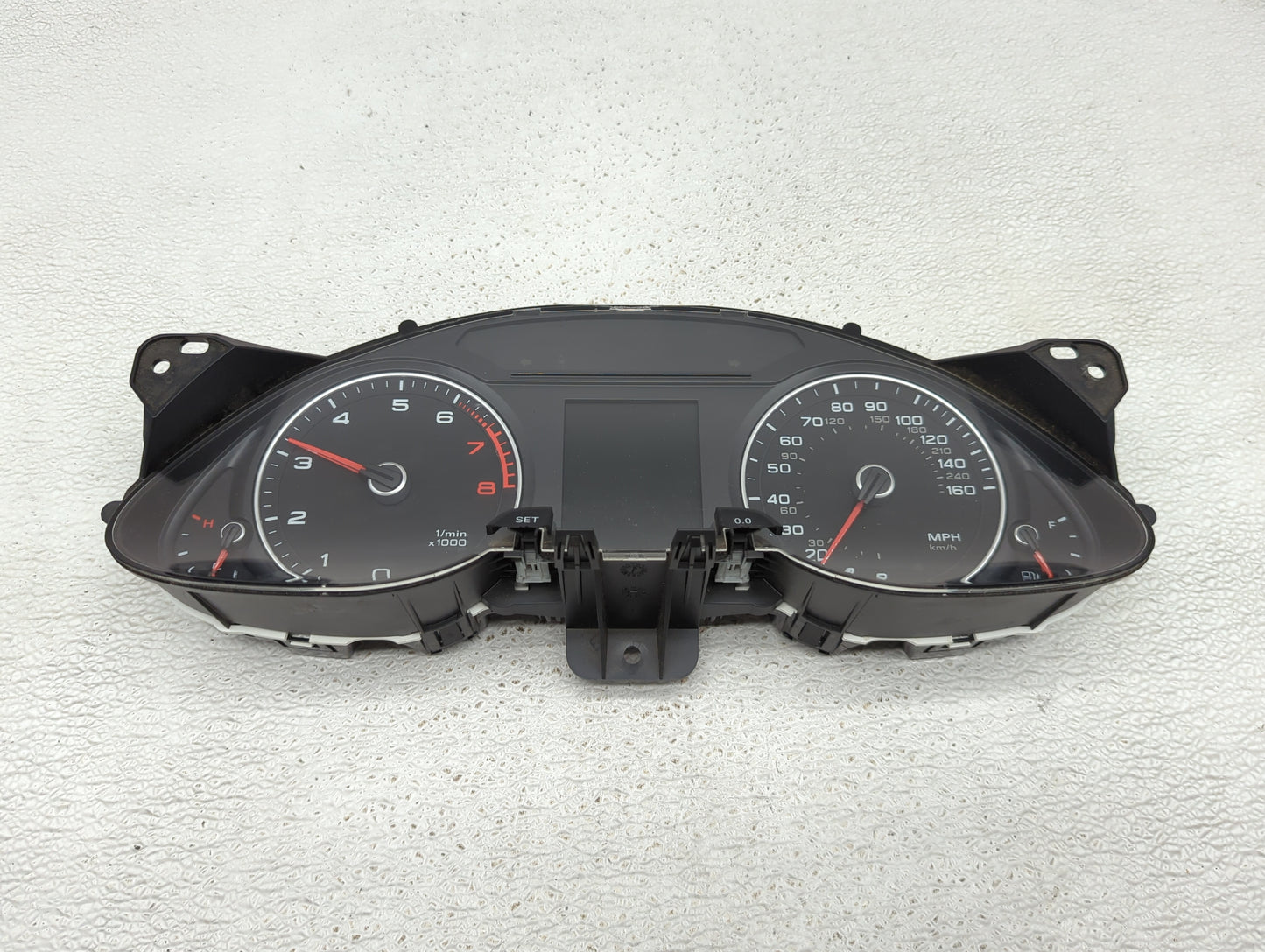 2013-2016 Audi A4 Instrument Cluster Speedometer Gauges P/N:8K0920983F 580002561332, AUDI0852745AH Fits Fits 2013 2014 2015 