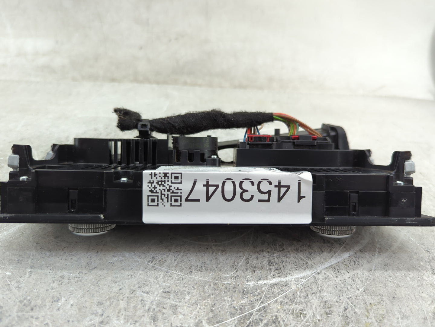 2013-2016 Audi A4 Climate Control Module Temperature AC/Heater Replacement P/N:8K1820043AP A2C92379700 Fits OEM Used Auto Pa
