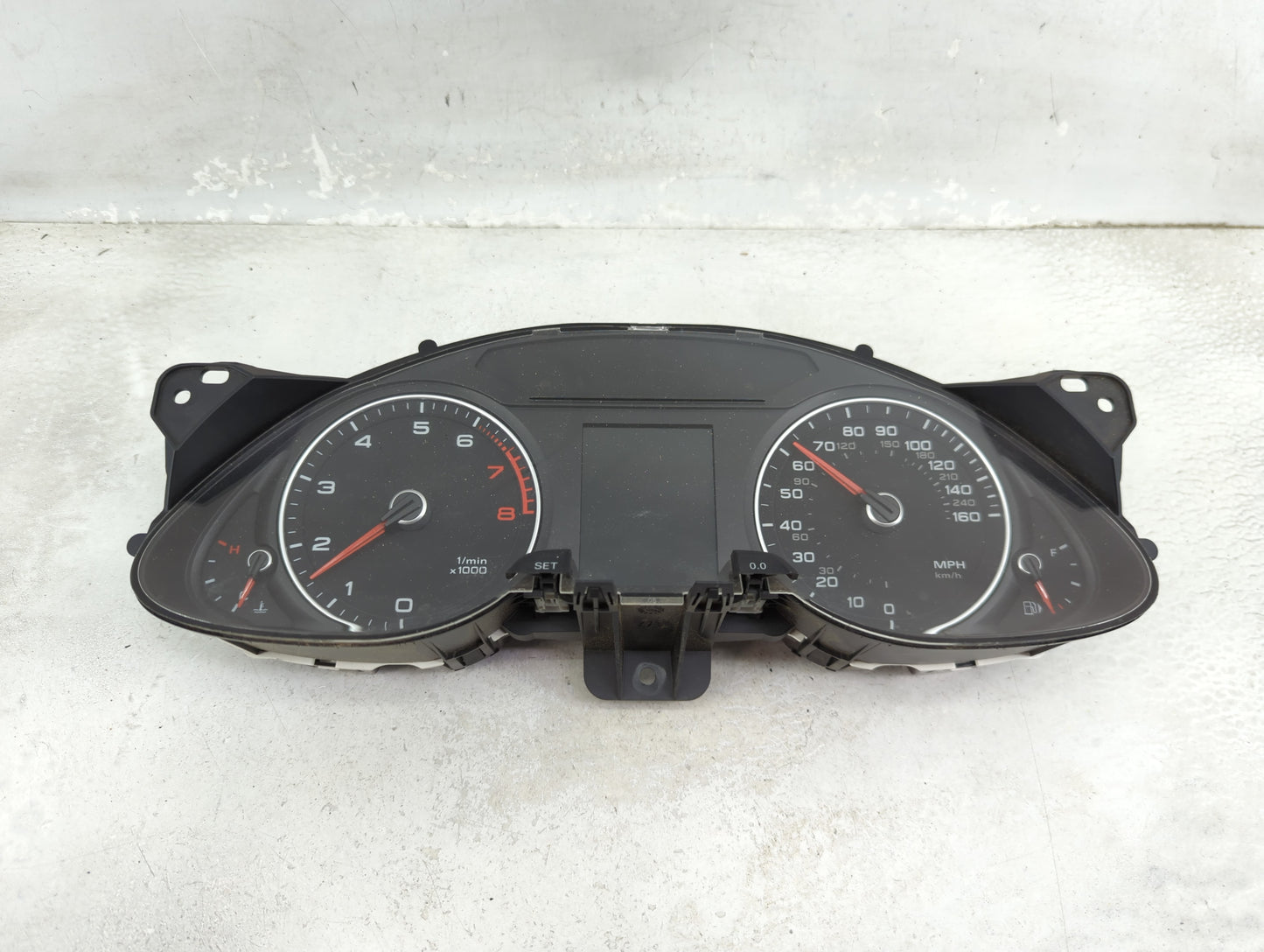 2013-2016 Audi A4 Instrument Cluster Speedometer Gauges P/N:8K0920983F 503.002.561.331 Miles:59K Fits Fits 2013 2014 2015 20