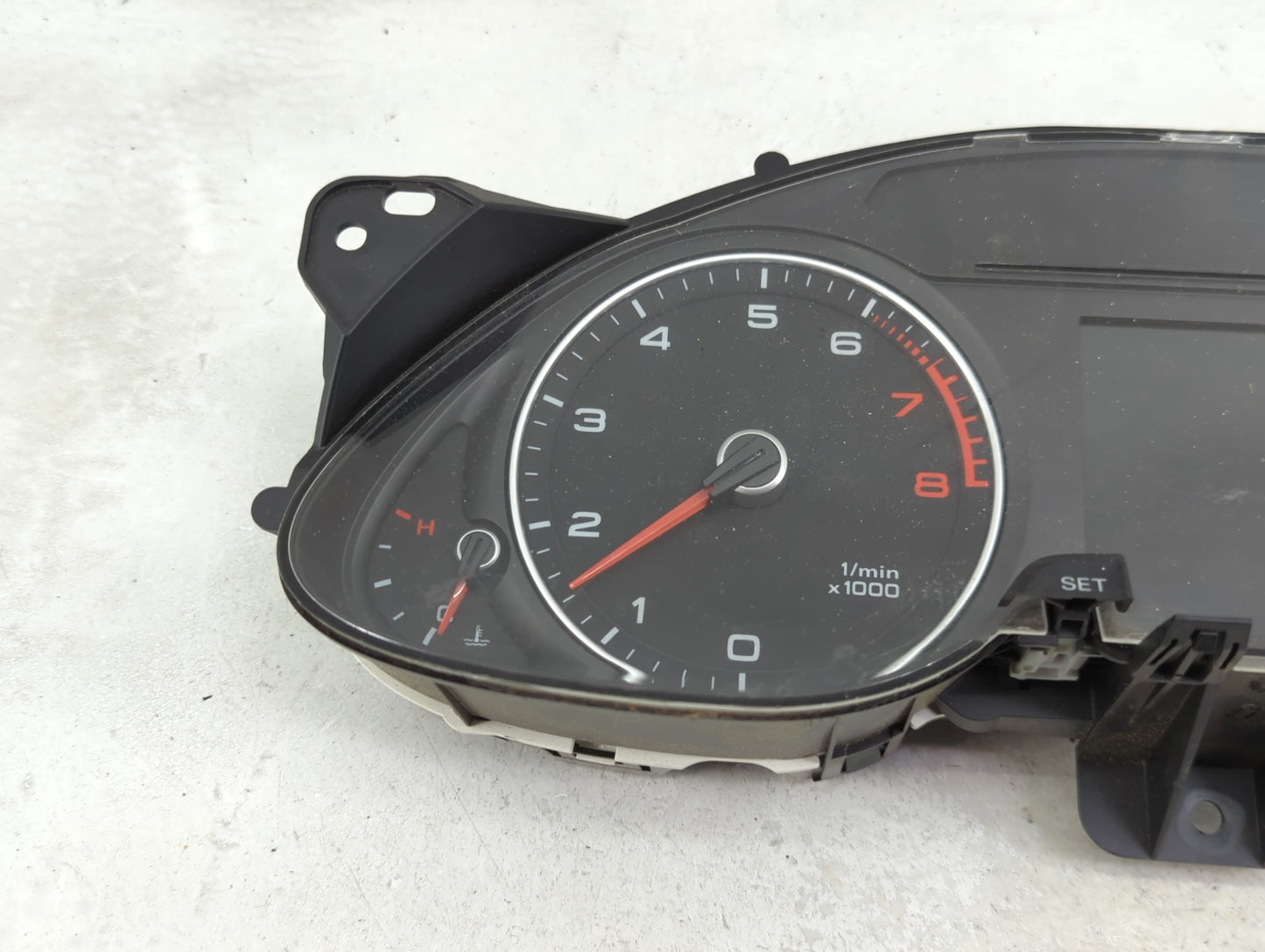2013-2016 Audi A4 Instrument Cluster Speedometer Gauges P/N:8K0920983F 503.002.561.331 Miles:59K Fits Fits 2013 2014 2015 20