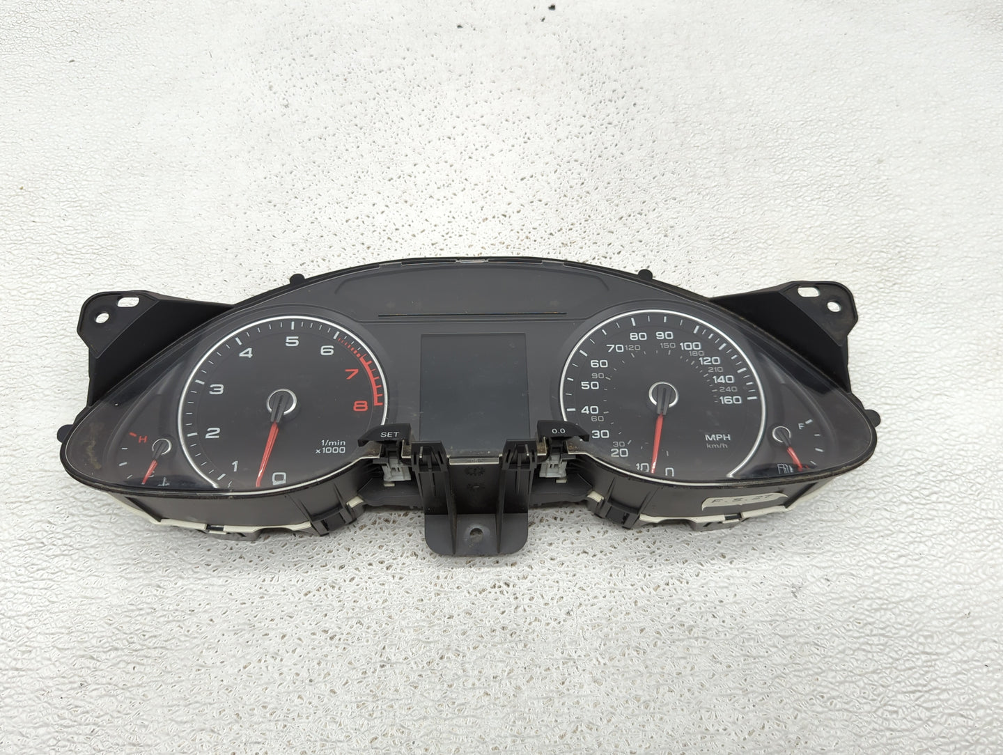 2013-2016 Audi A4 Instrument Cluster Speedometer Gauges P/N:8K0920951E 503002560432 Miles:134K Fits Fits 2013 2014 2015 2016