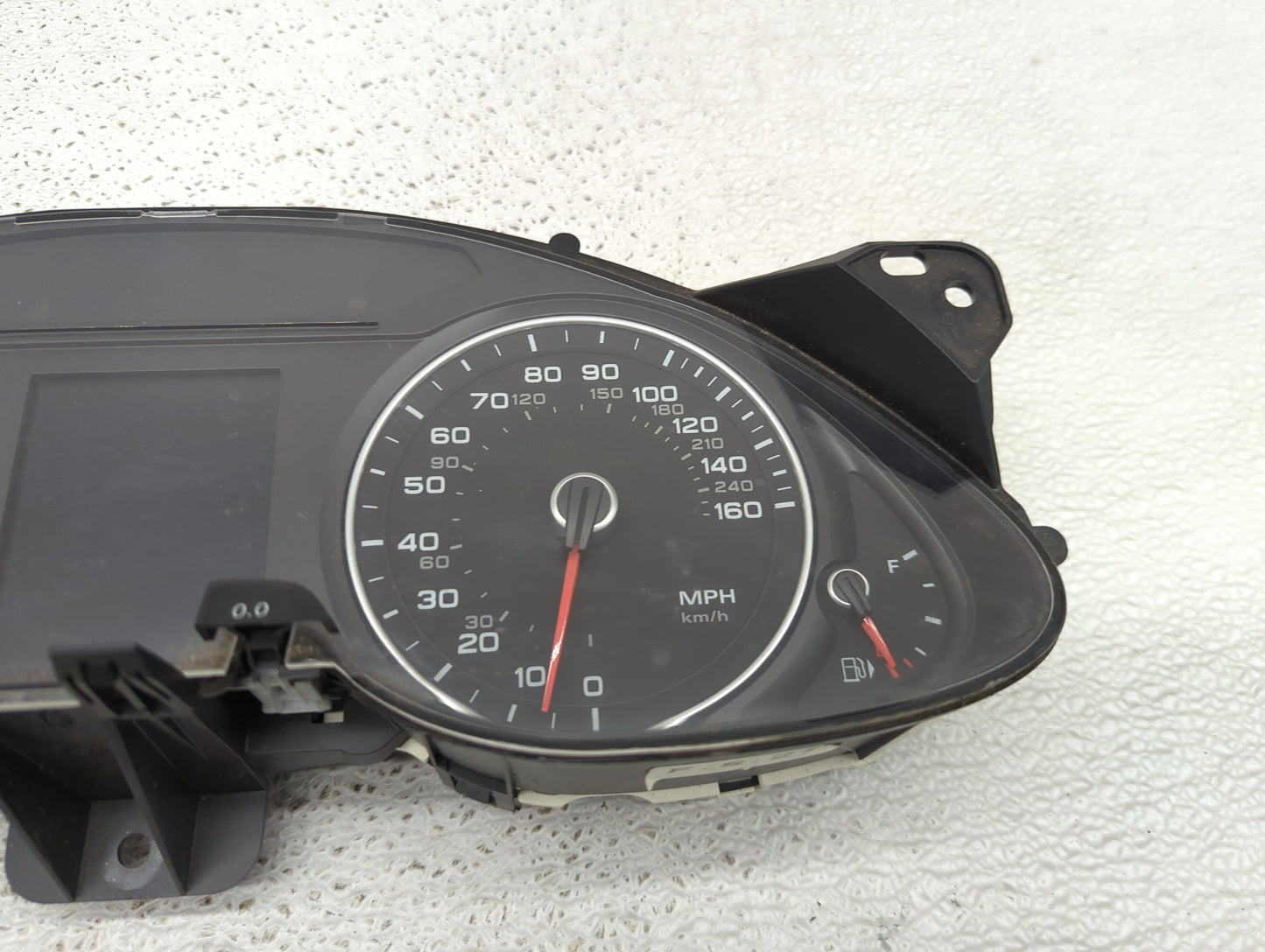 2013-2016 Audi A4 Instrument Cluster Speedometer Gauges P/N:8K0920951E 503002560432 Miles:134K Fits Fits 2013 2014 2015 2016