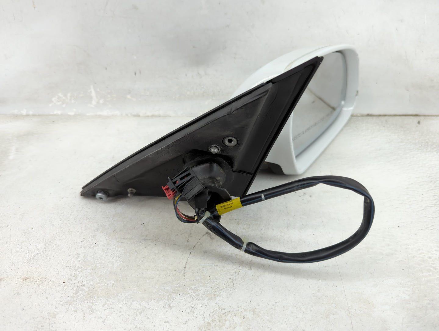 2010-2016 Audi A4 Passenger Side View Mirror - Right Door Mirror OEM Used - Oemusedautoparts1.com