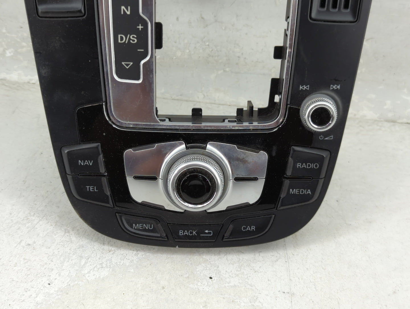 2013-2016 Audi A4 Radio AM FM Cd Player Receiver Replacement P/N:90025-521 8T0 919 K Fits Fits 2013 2014 2015 2016 2017 OEM 
