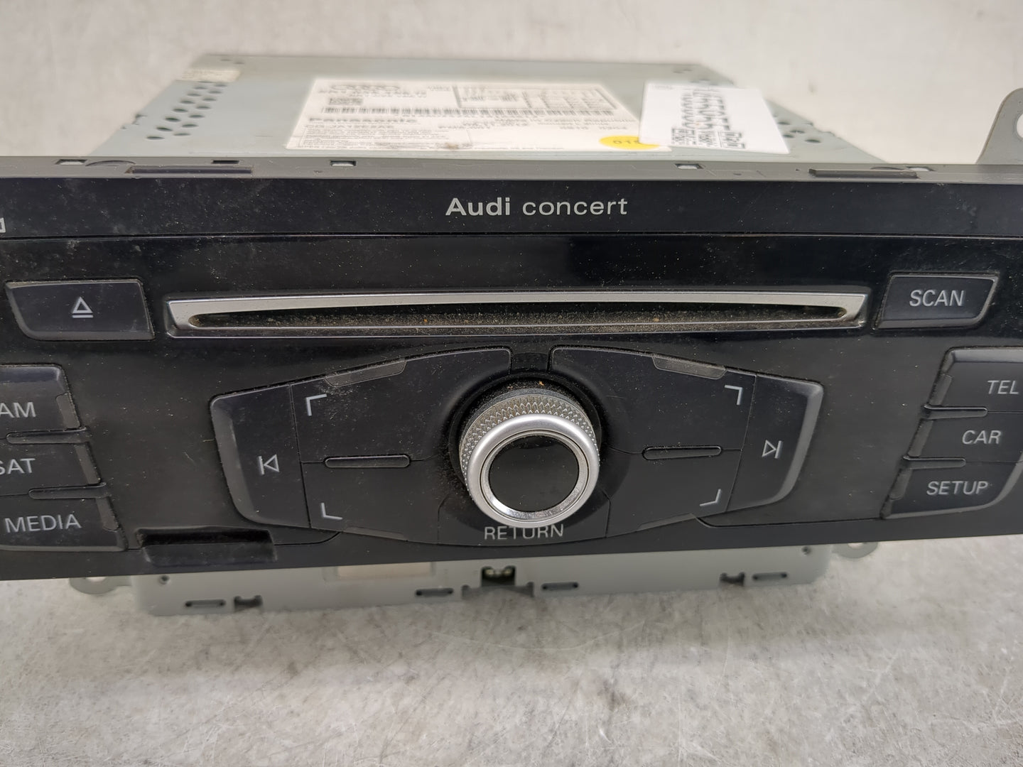 2013-2016 Audi A4 Radio AM FM Cd Player Receiver Replacement P/N:8R1035186Q CQ-JA12E6AE Fits Fits 2013 2014 2015 2016 OEM Us