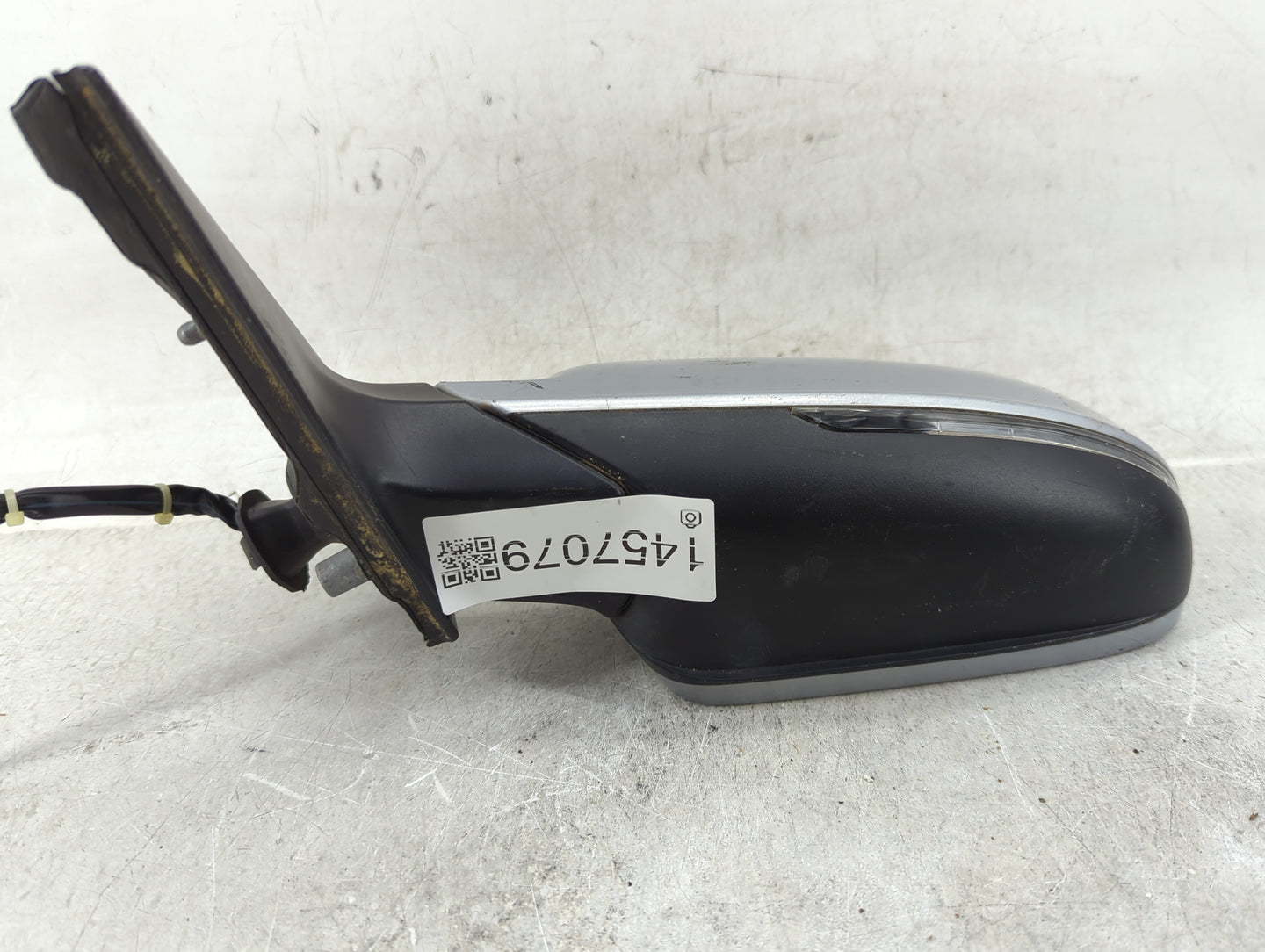 2010-2016 Audi A4 Driver Side View Mirror - Left Door Mirror OEM Used - Oemusedautoparts1.com