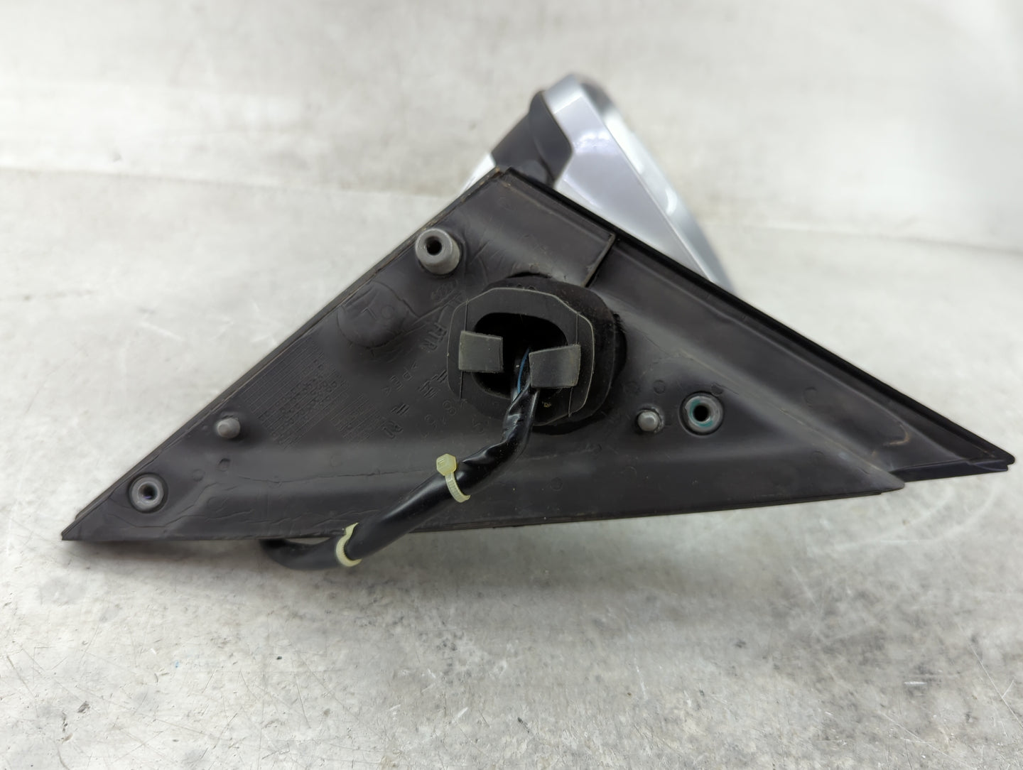 2010-2016 Audi A4 Driver Side View Mirror - Left Door Mirror OEM Used - Oemusedautoparts1.com