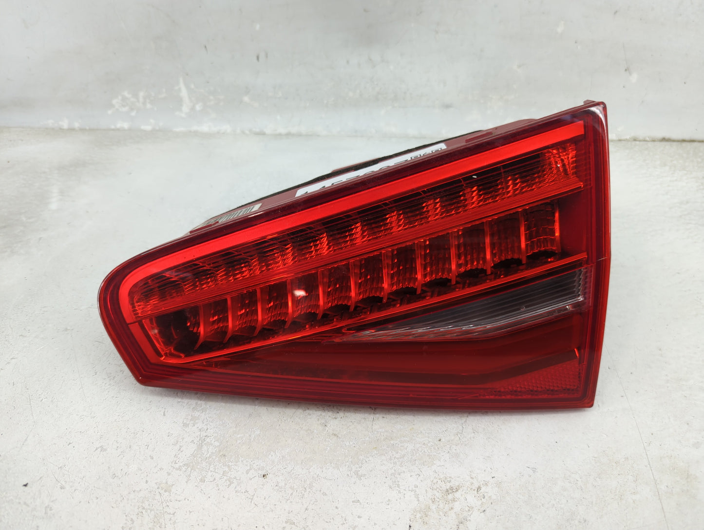 2013-2016 Audi A4 Tail Light Assembly Passenger Right OEM P/N:01091704 Fits Fits 2013 2014 2015 2016 OEM Used Auto Parts - O