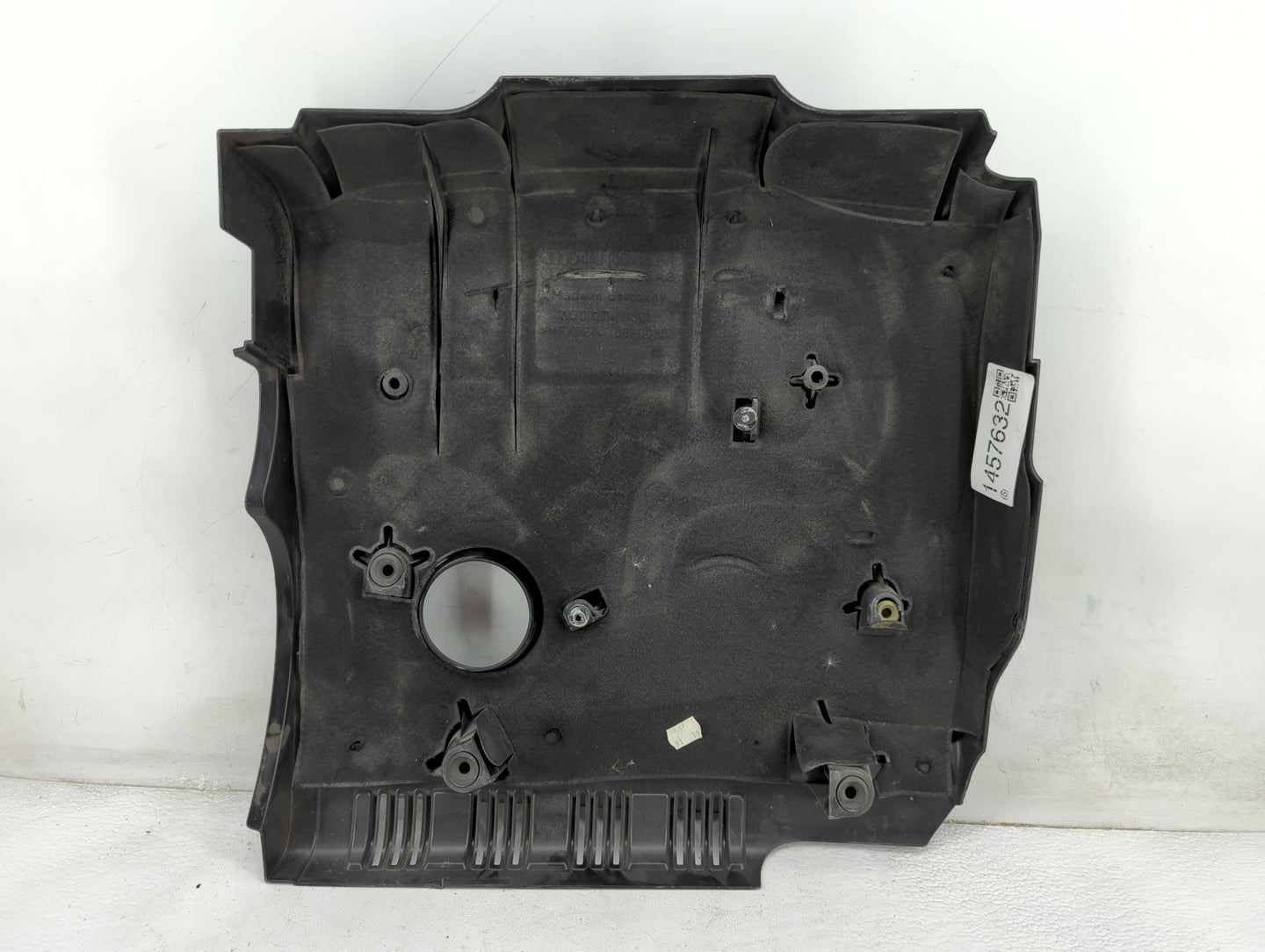 2015 Audi A4 Engine Cover 1457632 - Oemusedautoparts1.com