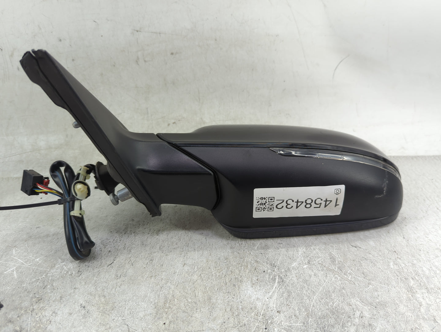 2010-2016 Audi A4 Driver Side View Mirror - Left Door Mirror OEM Used - Oemusedautoparts1.com