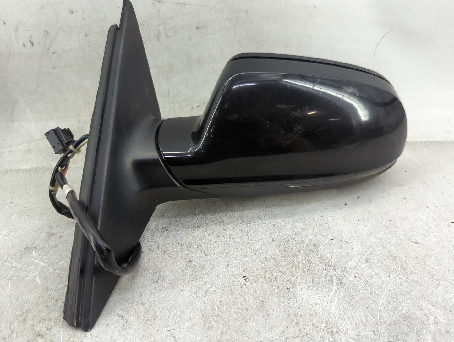 2010-2016 Audi A4 Driver Side View Mirror - Left Door Mirror OEM Used - Oemusedautoparts1.com