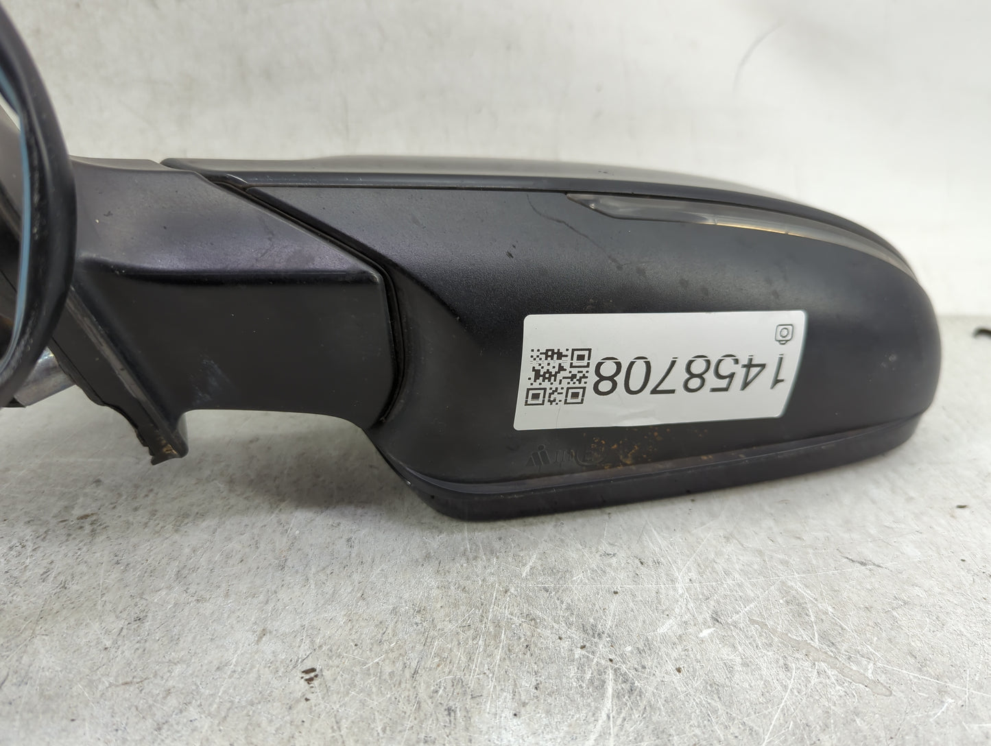 2010-2016 Audi A4 Driver Side View Mirror - Left Door Mirror OEM Used - Oemusedautoparts1.com