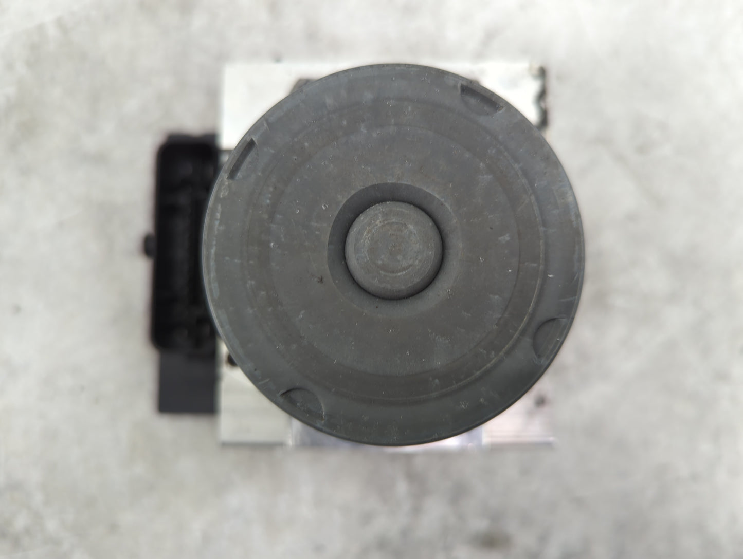 2014-2016 Audi A4 ABS Pump Control Module Replacement P/N:8K0907379CN 0265239452, 8K0614517GT, 0265952160 Fits Fits 2014 201