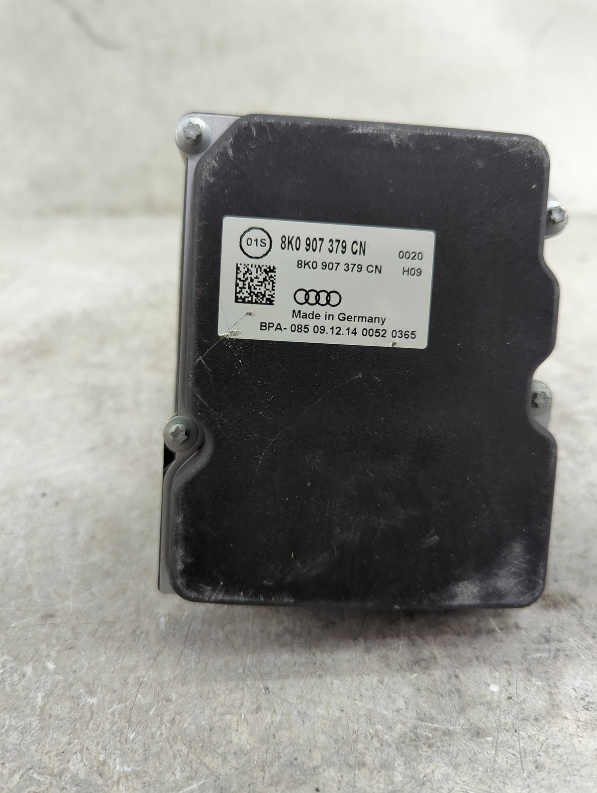 2014-2016 Audi A4 Anti-Lock Brake ABS Pump Module Actuator OEM P/N:8K0907379CN 0265239452, 8K0614517GT Fits Fits 2014 2015 2
