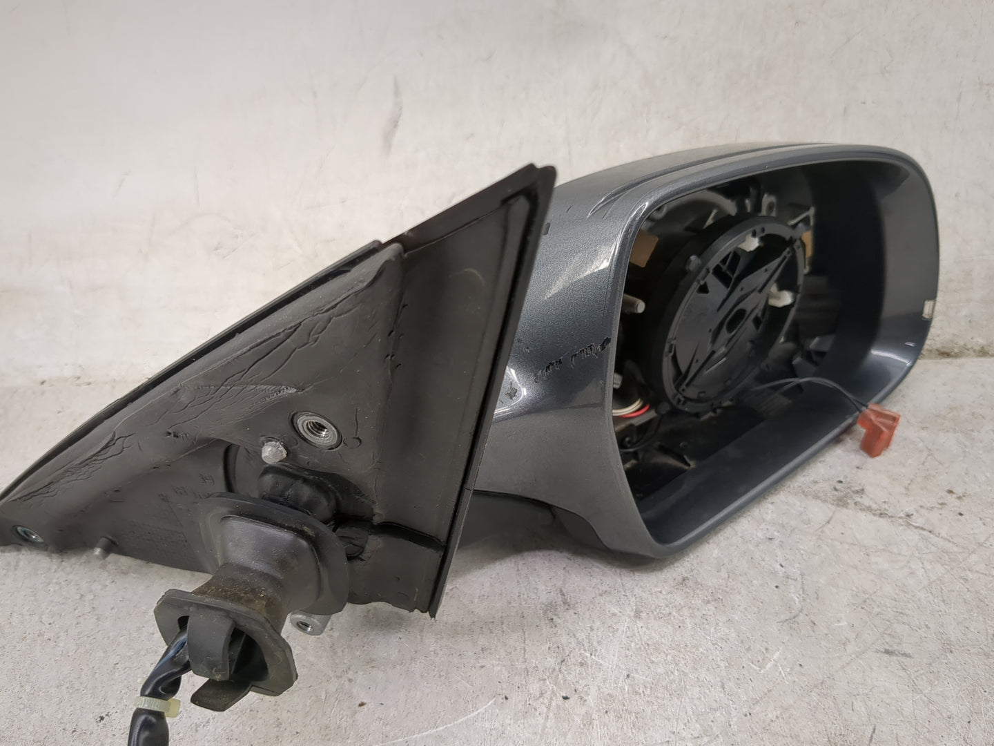 2010-2016 Audi A4 Passenger Side View Mirror - Right Door Mirror OEM Used - Oemusedautoparts1.com