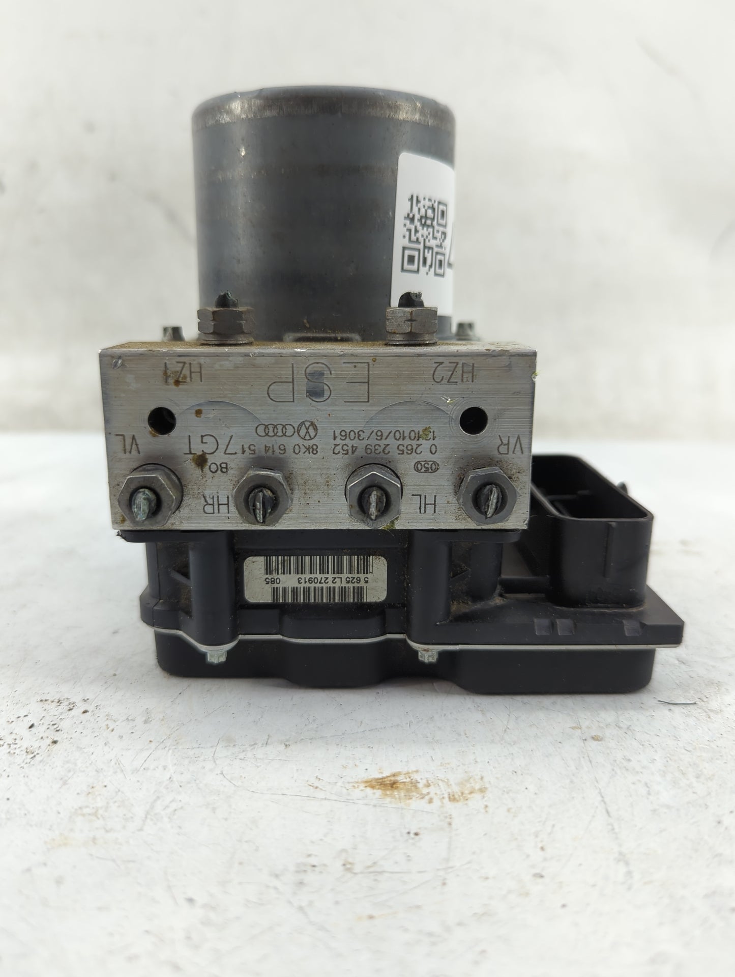 2014-2016 Audi A4 ABS Pump Control Module Replacement P/N:8K0 907 379 CN Fits Fits 2014 2015 2016 OEM Used Auto Parts - Oemu