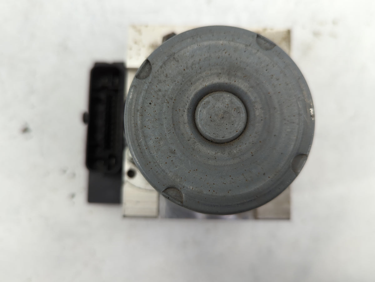 2014-2016 Audi A4 Anti-Lock Brake ABS Pump Module Actuator OEM P/N:8K0 907 379 CN Fits Fits 2014 2015 2016 OEM Used Auto Par
