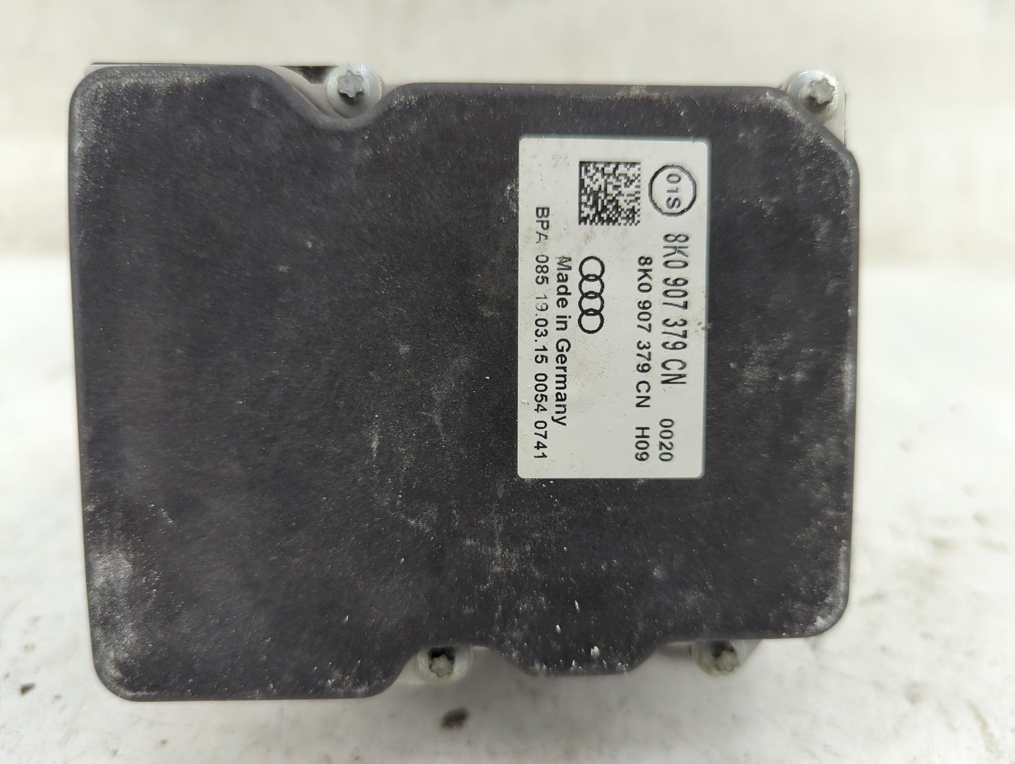 2014-2016 Audi A4 ABS Pump Control Module Replacement P/N:8K0 907 379 CN Fits Fits 2014 2015 2016 OEM Used Auto Parts - Oemu