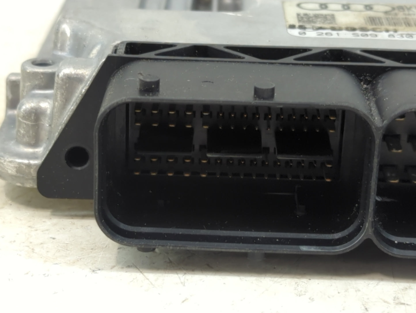 2015 Audi A4 PCM Engine Control Computer ECU ECM PCU OEM P/N:8K5907115N 8K2907115L, 0261S09830 Fits OEM Used Auto Parts - Oe