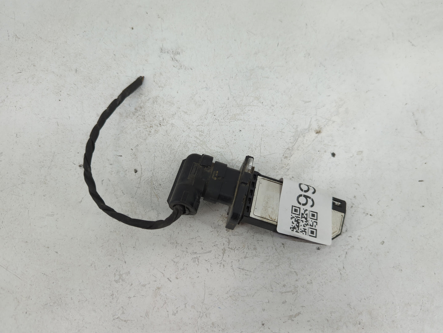 2015 Audi A4 Mass Air Flow Meter Maf - Oemusedautoparts1.com