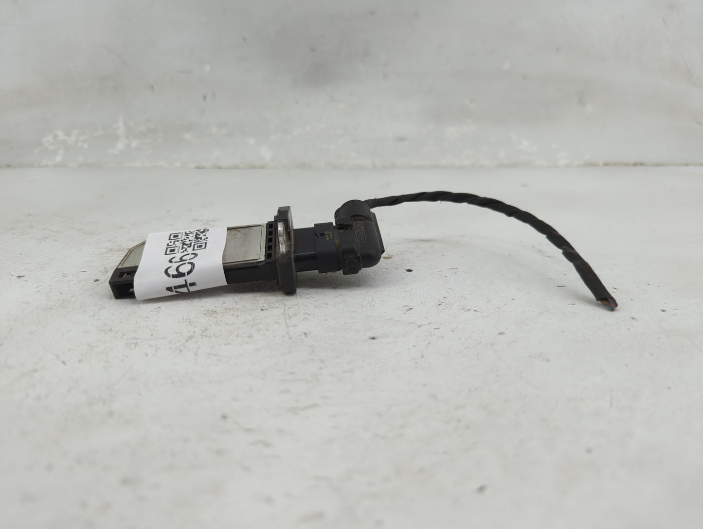 2015 Audi A4 Mass Air Flow Meter Maf - Oemusedautoparts1.com