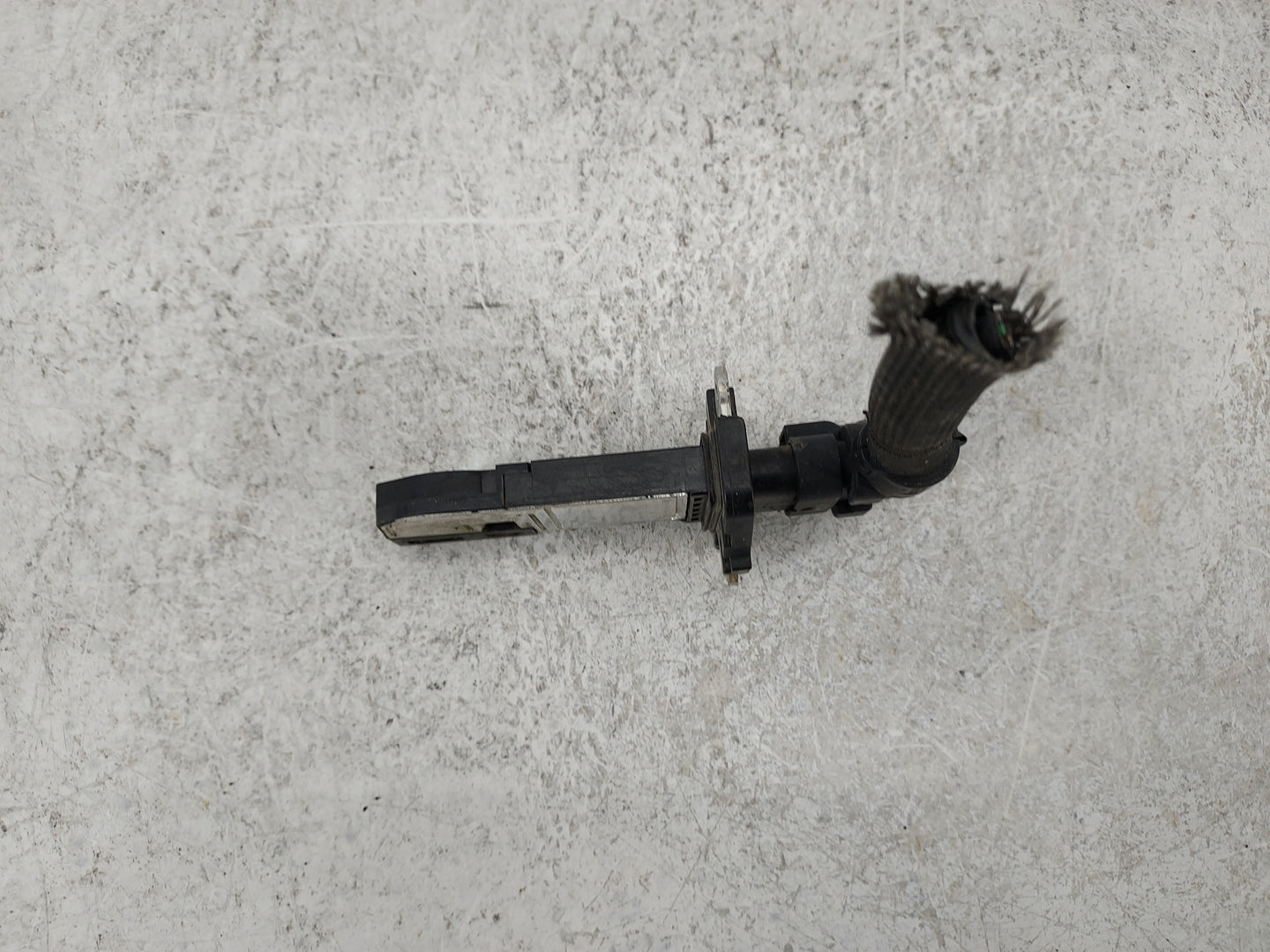 2013-2016 Audi A4 Mass Air Flow Meter Maf 1486129 - Oemusedautoparts1.com