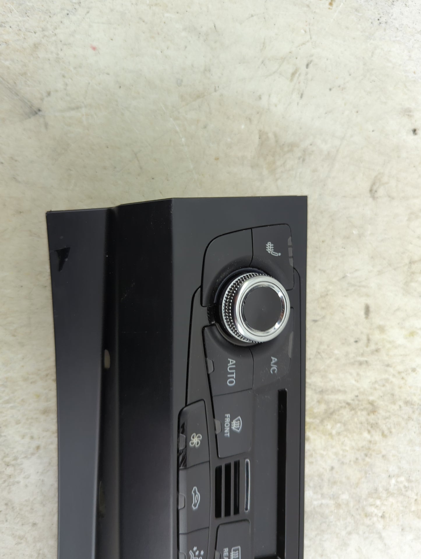2013-2016 Audi A4 Climate Control Module Temperature AC/Heater Replacement P/N:8K1820043AQ A2C92379900 Fits OEM Used Auto Pa