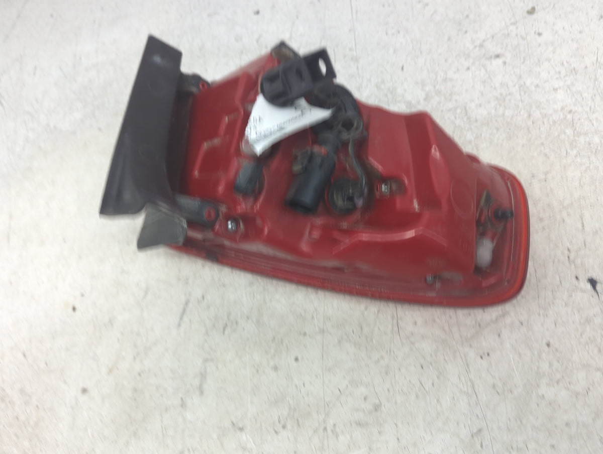 2013-2016 Audi A4 Passenger Right Side Deck Lid Mounted Tail Light - Oemusedautoparts1.com