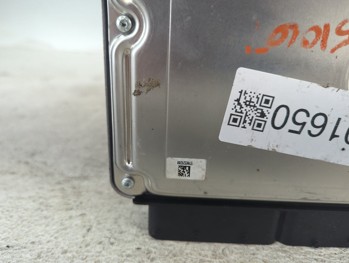 2015 Audi A4 PCM Engine Control Computer ECU ECM PCU OEM P/N:8K5 907 115 N 8K2 907 115 L, 0 261 S09 830 Fits OEM Used Auto P