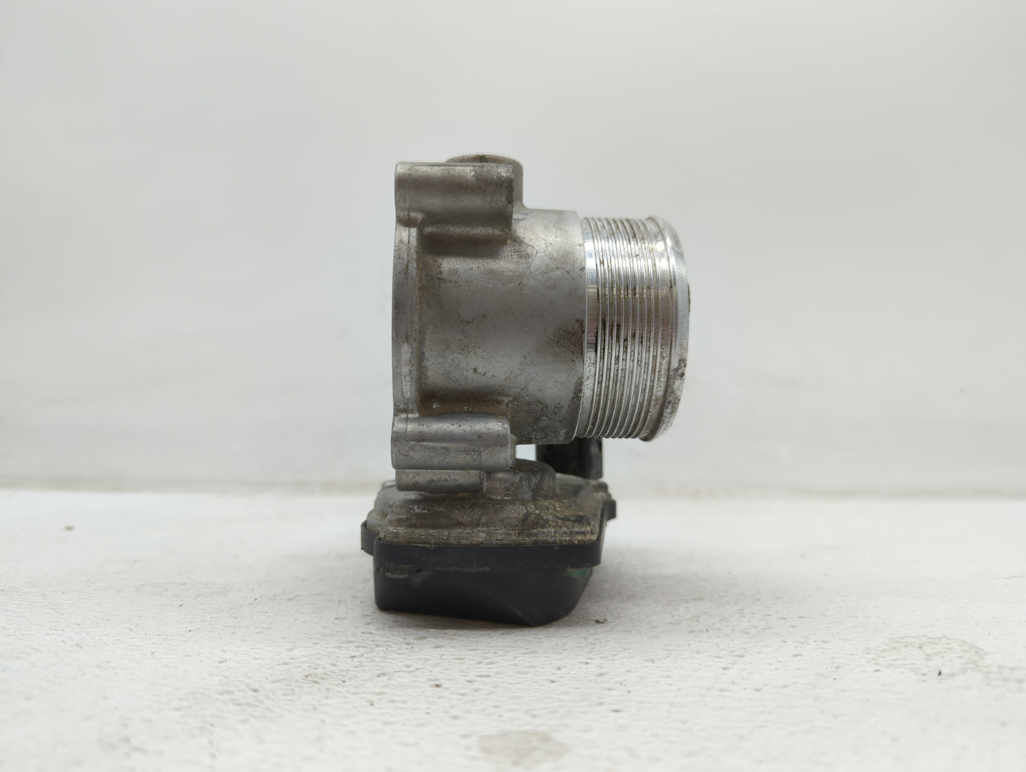 2005-2016 Audi A4 Throttle Body P/N:06F 133 062 G 06F 133 062 Q Fits OEM Used Auto Parts - Oemusedautoparts1.com