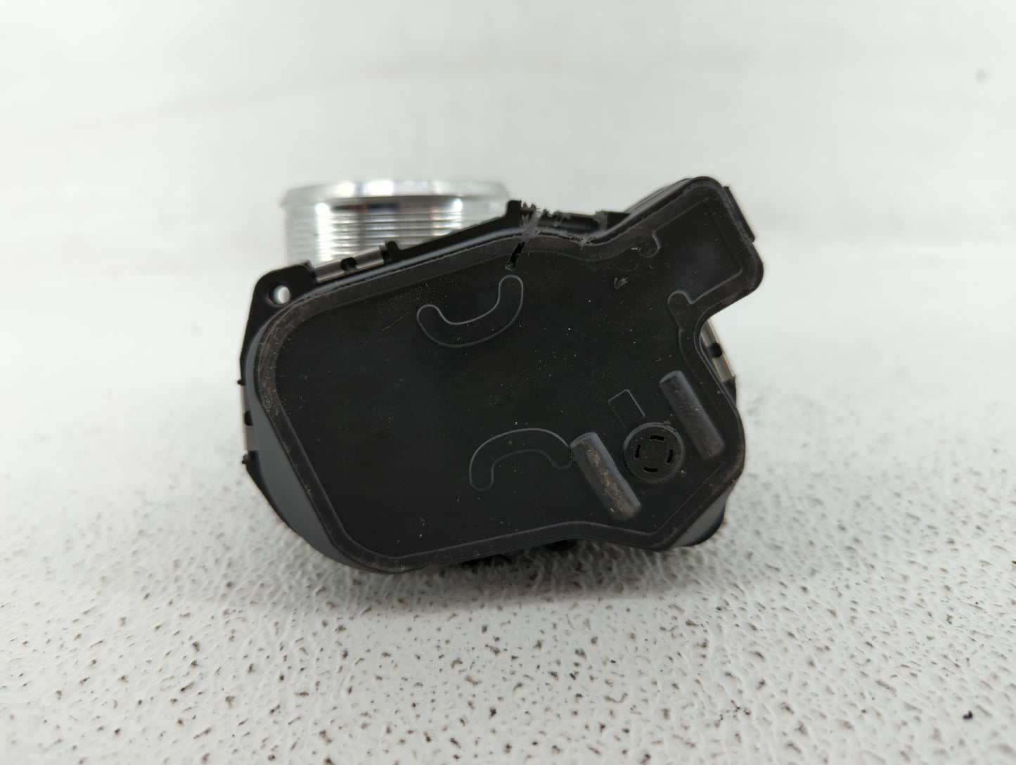 2005-2016 Audi A4 Throttle Body P/N:06F 133 062 Q 06F 133 062 J Fits OEM Used Auto Parts - Oemusedautoparts1.com