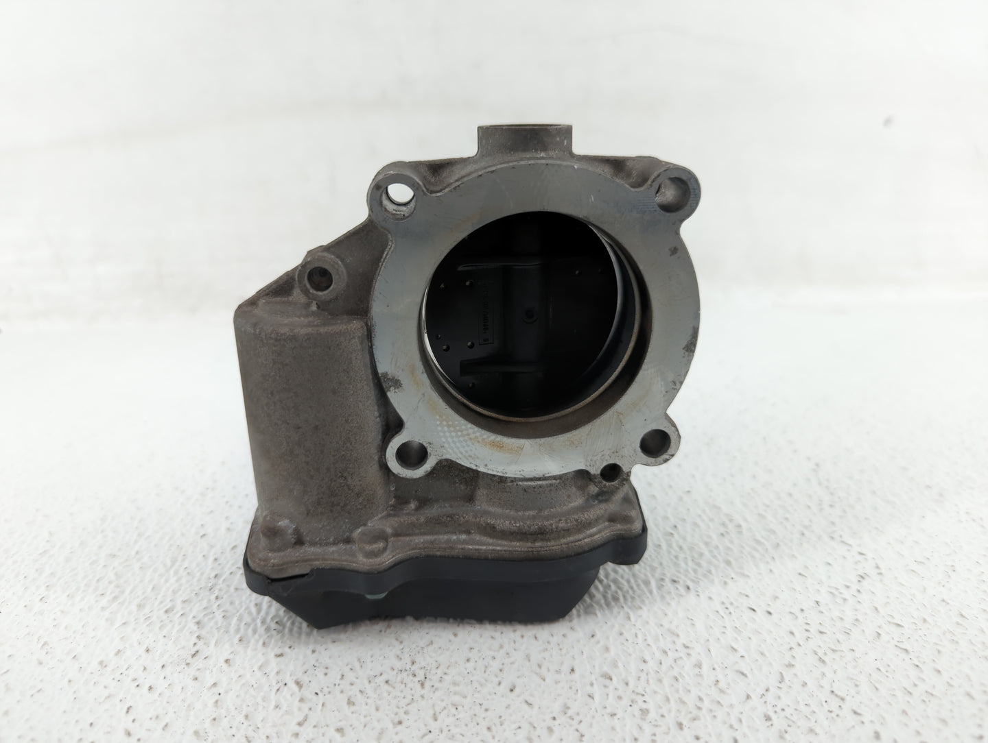 2005-2016 Audi A4 Throttle Body P/N:06F 133 062 T 06F 133 062 Q Fits OEM Used Auto Parts - Oemusedautoparts1.com