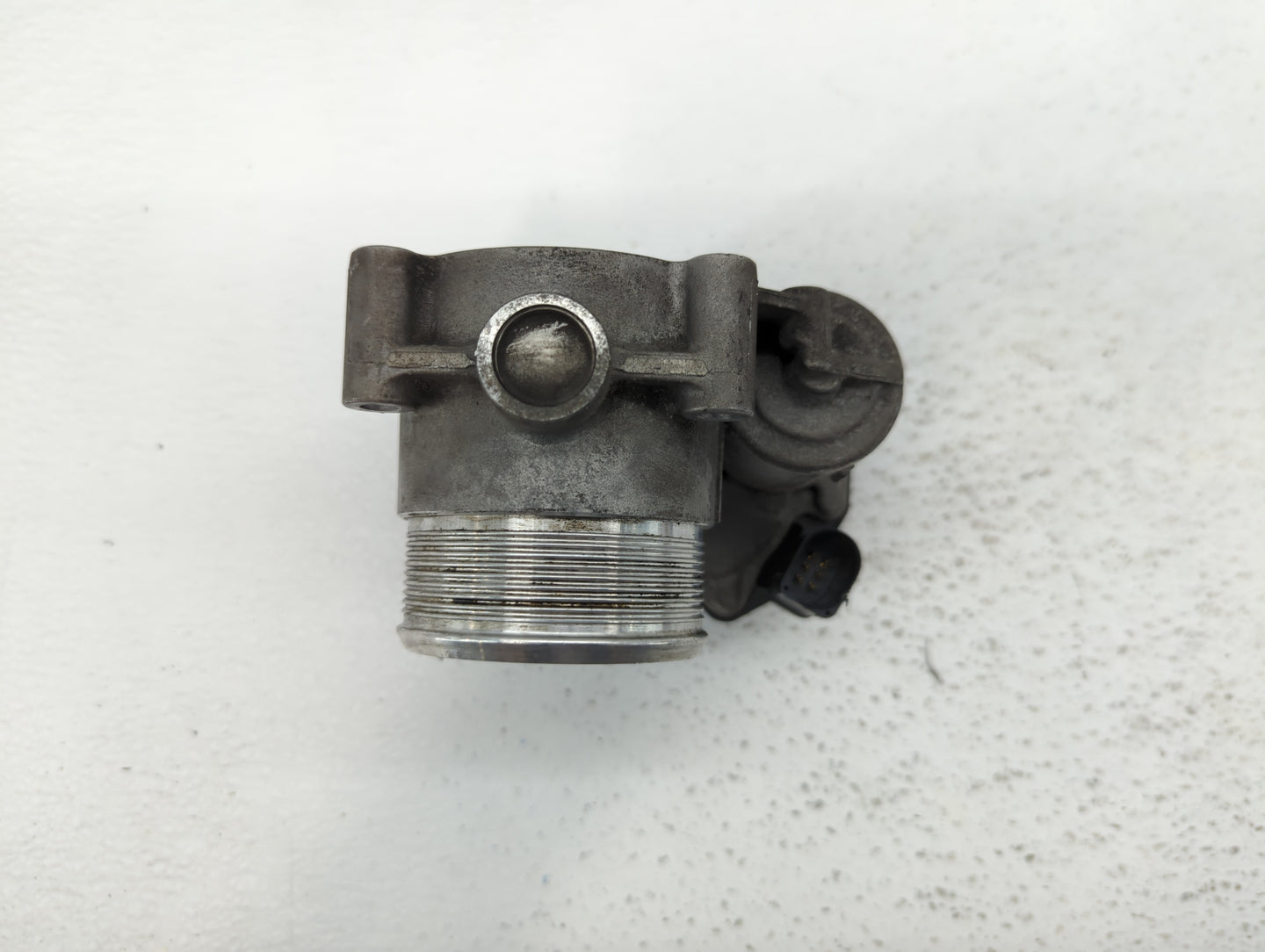2005-2016 Audi A4 Throttle Body P/N:06F 133 062 T 06F 133 062 Q Fits OEM Used Auto Parts - Oemusedautoparts1.com