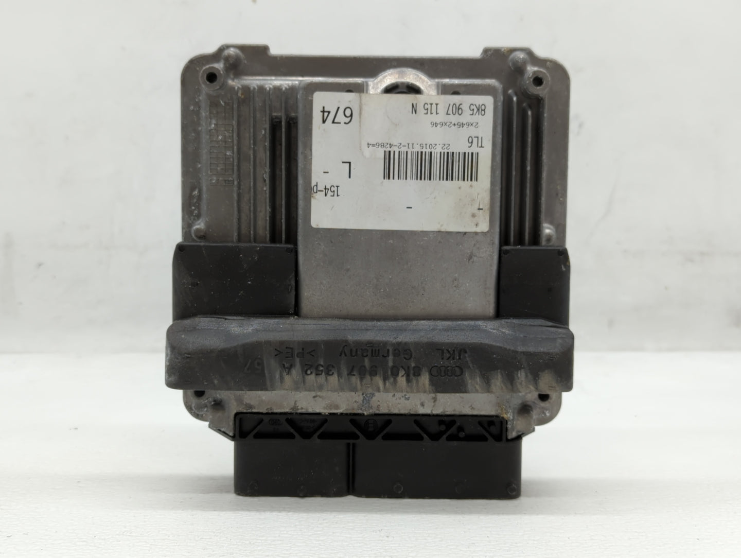 2015 Audi A4 PCM Engine Control Computer ECU ECM PCU OEM P/N:8K5 907 115 N Fits OEM Used Auto Parts - Oemusedautoparts1.com