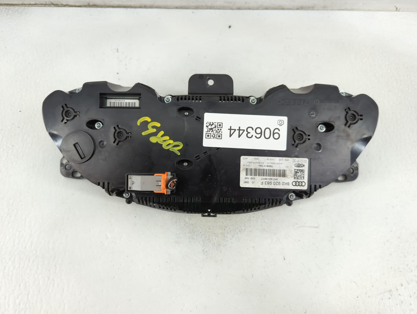 2013-2016 Audi A4 Instrument Cluster Speedometer Gauges P/N:8K0 920 983 F Fits Fits 2013 2014 2015 2016 OEM Used Auto Parts 